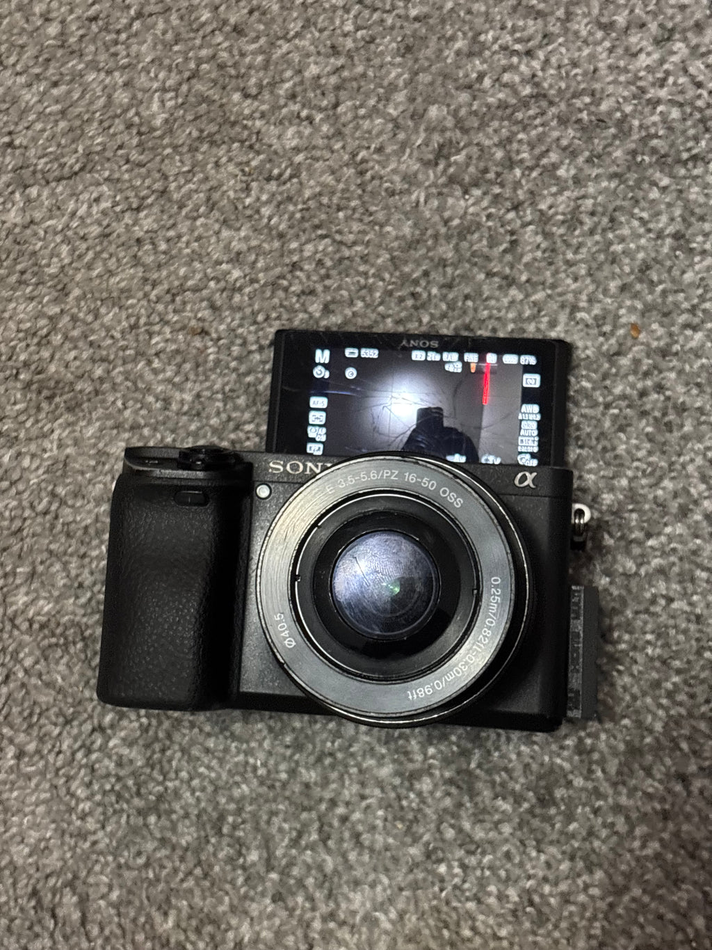 Sony A6400 Content Creator Bundle | Mic, Light, 3 Batteries, Tripod